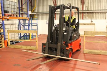 Counterbalance Forklift Truck - Beginner B1 up to 5 ton